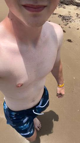 beach big dick cock exhibitionist flashing jerk off male masturbation outdoor penis