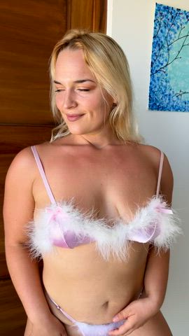 I cum so quick when my tits are sucked on, make sure you do it when you fuck me