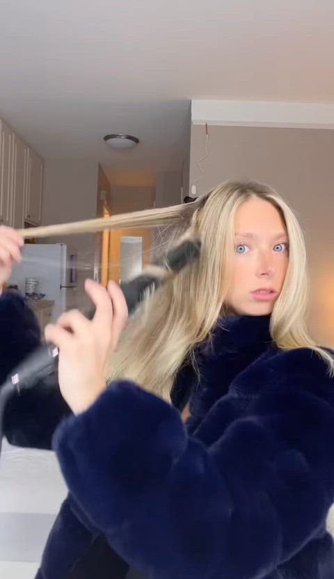 downblouse nipslip tiktok clip