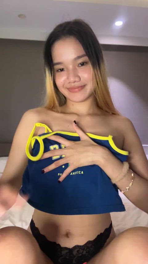 small tits teen thai clip