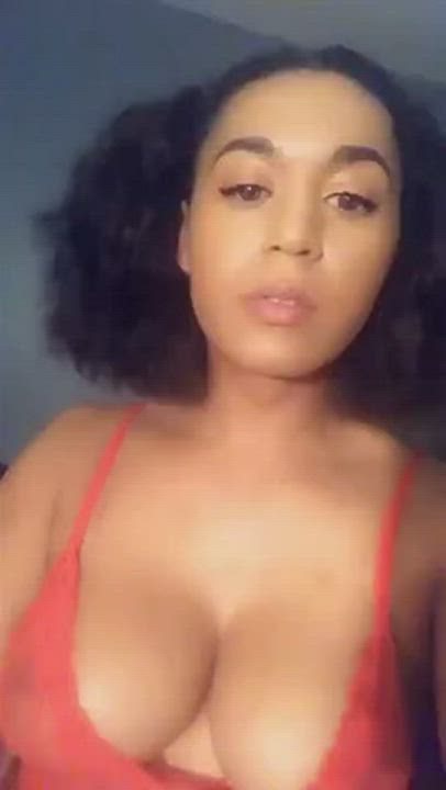 Big Tits Ebony Trans clip