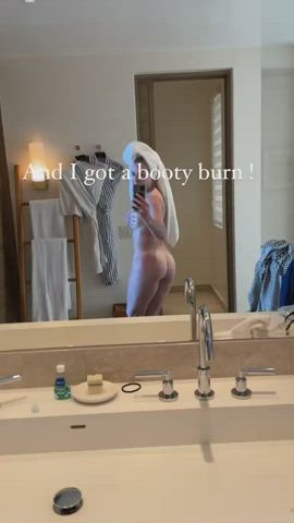 Bathroom Chelsea Handler Dancing Nudity clip