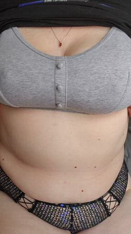 big nipples boobs jiggling clip