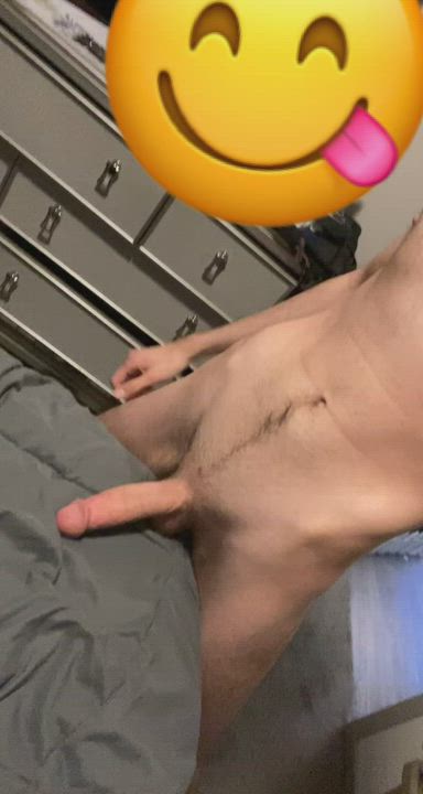 Need a bro on this bed taking my cock