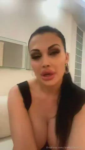 Aletta Ocean Big Tits Jerk Off Tit Slapping clip