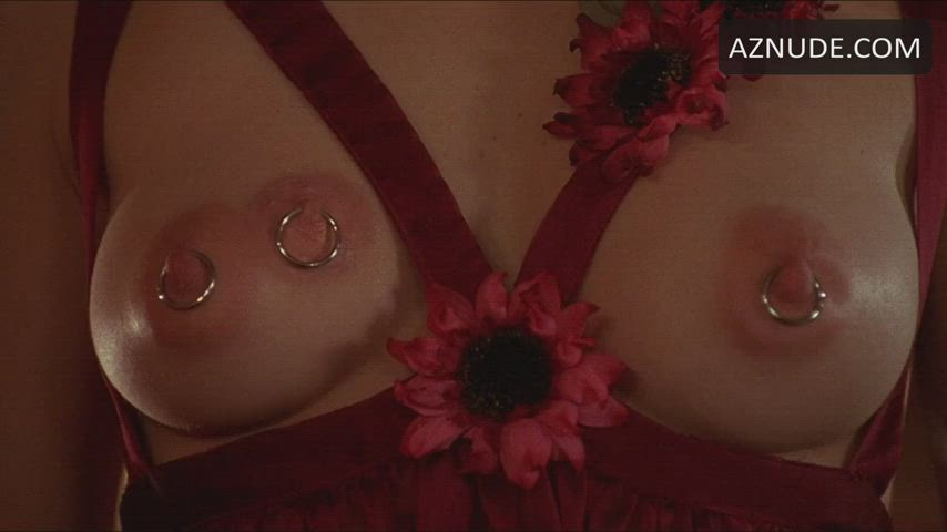 Leslie Ann Phillips - Bordello of Blood (1996)