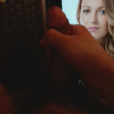 Jerk tribute I had jerk my fat cock to Blake lively so sexy