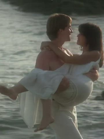 Celebrity Beach Kissing clip