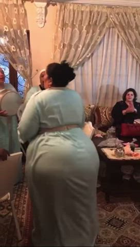 Arab Twerk Funny Fat Woman