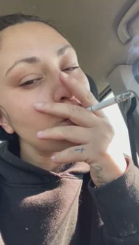 (F) Love smoking in the car