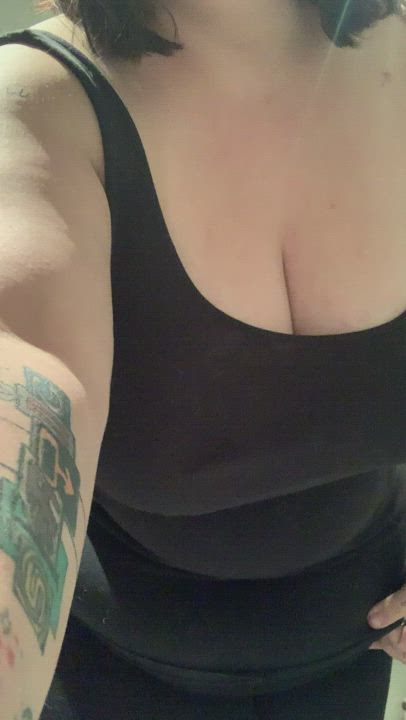 It’s Titty Tuesday! Hands up if you love it!