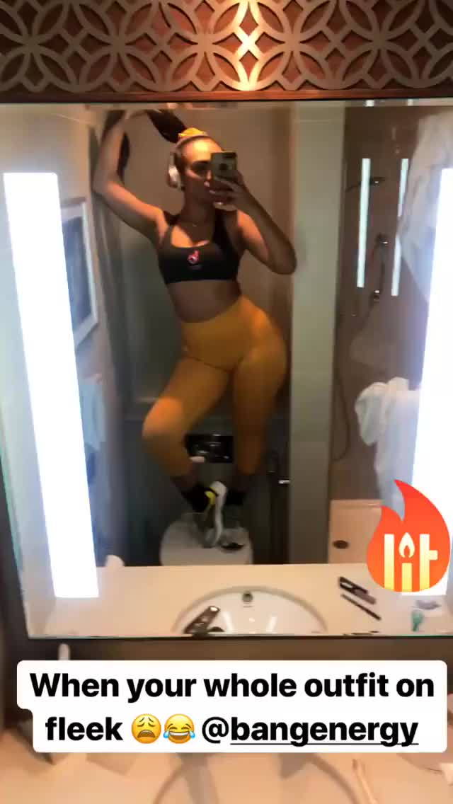 Big Ass Latina clip
