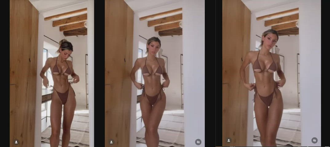 bikini brunette non-nude split screen porn clip