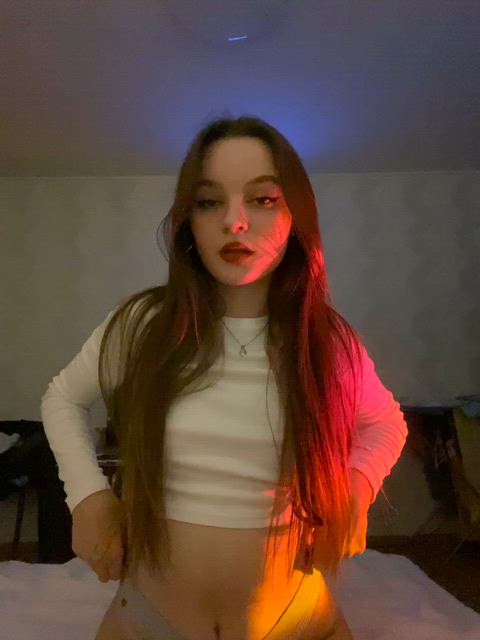 petite solo teen amateur-girls tik-tok clip