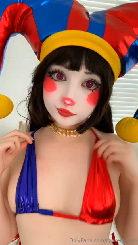 boobs clown clown girl cosplay petite teen clip