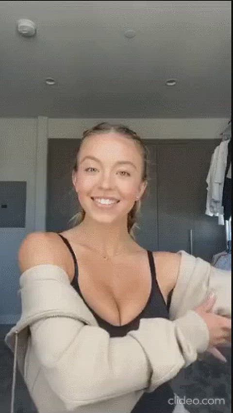 big tits boobs celebrity sydney sweeney clip