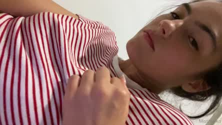 18 Years Old 19 Years Old 20 Years Old 2000s Porn Flashing Nipple Nipples OnlyFans