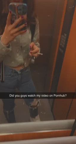 Amateur Booty Elevator Flashing OnlyFans Pornhub Pornstar Public Tits clip