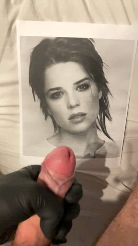 Neve Campbell slow motion tribute