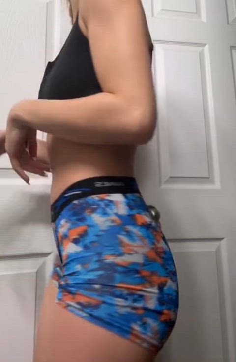 lil booty shake 