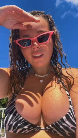 big tits bikini boobs teen clip