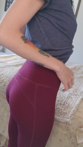 Squeezing into my yoga pants :p