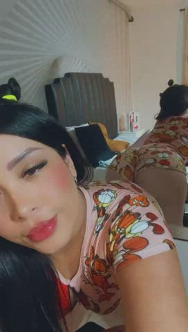 ass big ass bouncing cute hotwife latina nsfw natural webcam clip