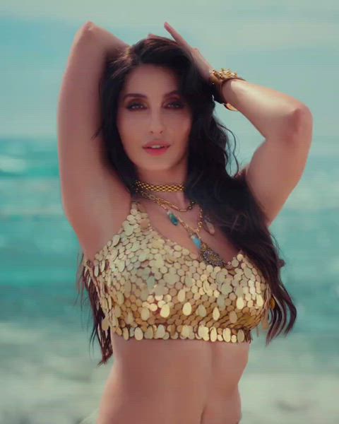 Nora Fatehi in "Aaye Haaye" song