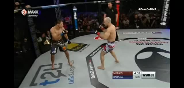 Moraes |Barajas| Leg kick TKO