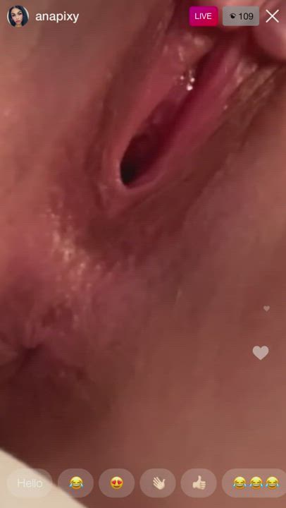 Ass Pussy Lips Quiver Wet clip