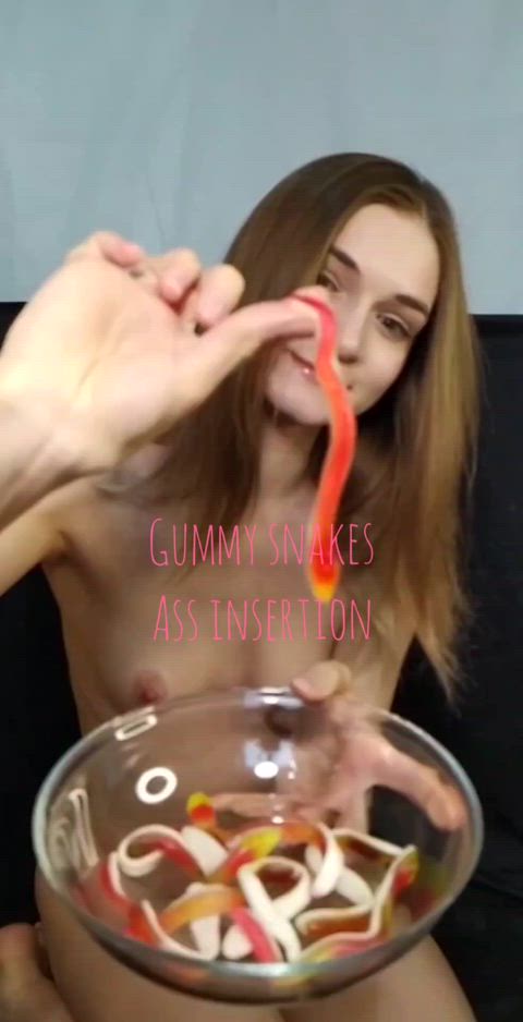 Gummy snakes ass insertion, eating, puke, deep anal masturbation 🐍💚 Video on