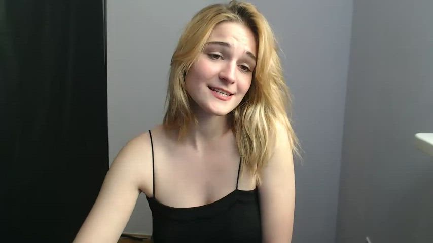 Cam Cute Teen clip