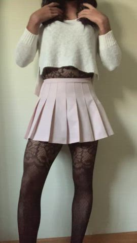 I want to go out in this outfit so badly!