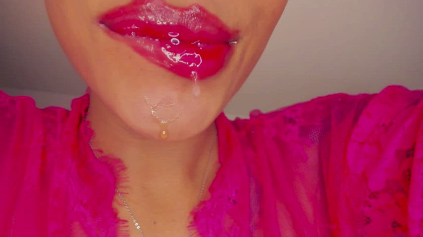 brunette facial latina pornstar saliva sexy clip