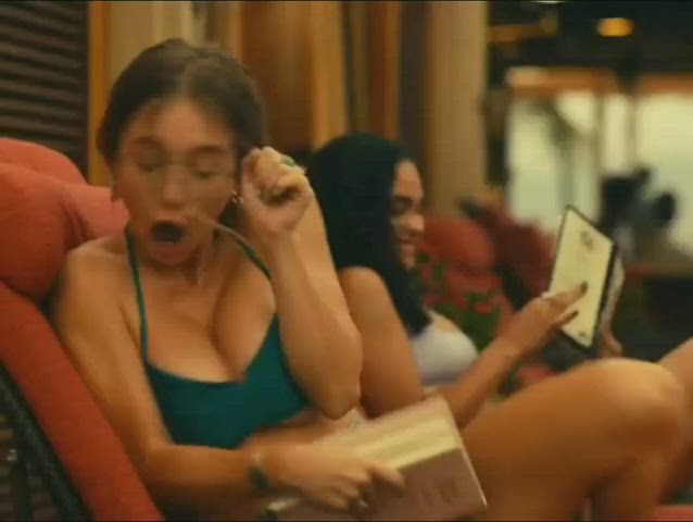 Sydney Sweeney clip