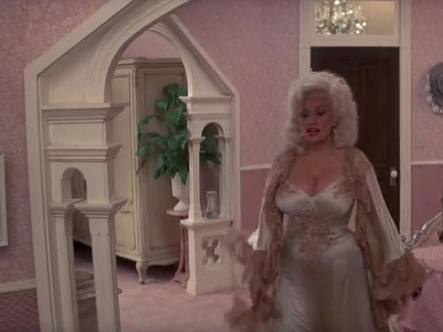 The Best Little Whorehouse in Texas - Dolly Parton walking