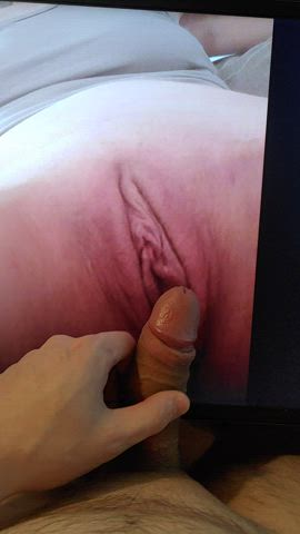 My sexy online slut, said it would make her wet if I post this one.