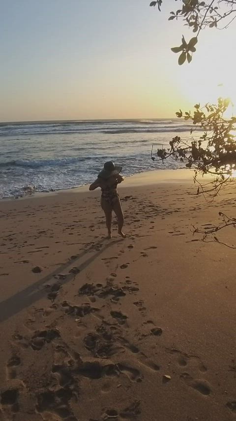 beach natural tits swimsuit tits clip