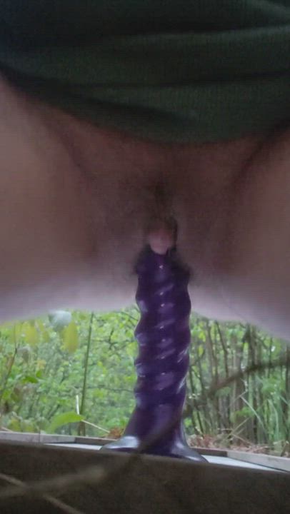 i love squirting outside, so much more risky and exciting