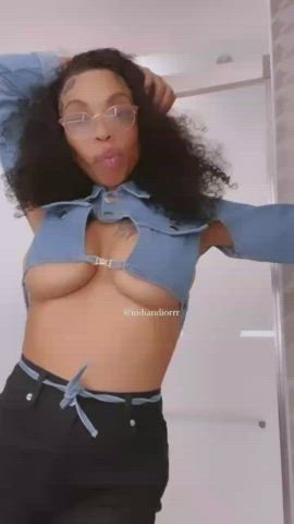 ebony tit worship tits clip