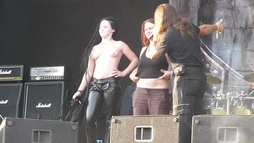Rock concert boobs