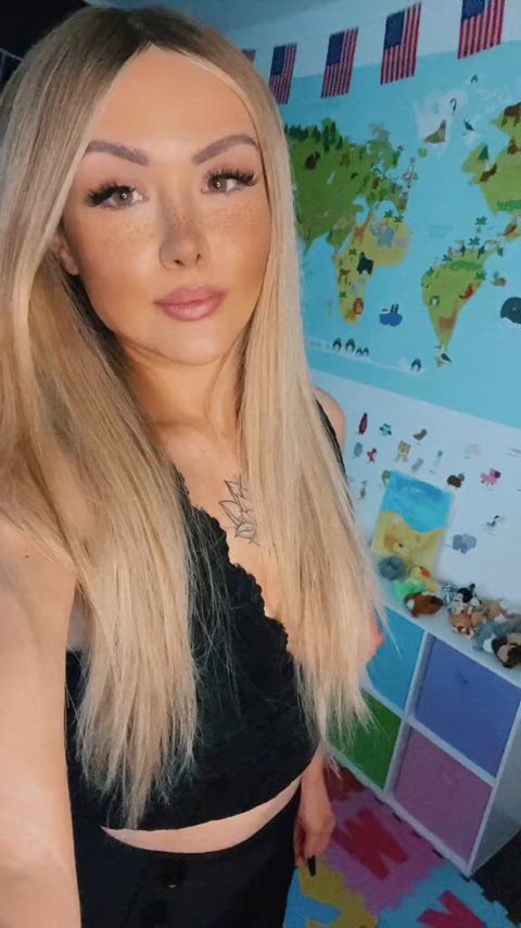 Florence - teaching.florence - More tiktok flashing videos on my tiktok likes (juanmomo45)