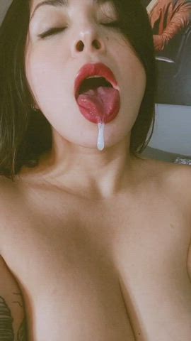 Drooling Latina Saliva Tongue Fetish clip