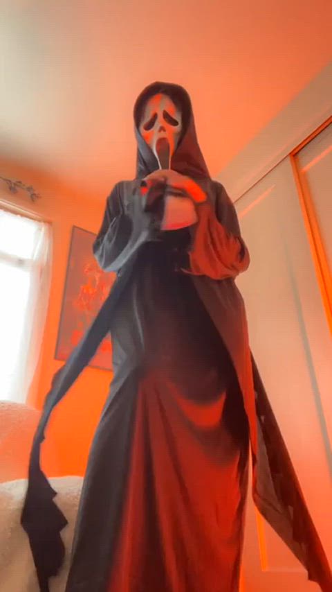 cosplay costume horror clip