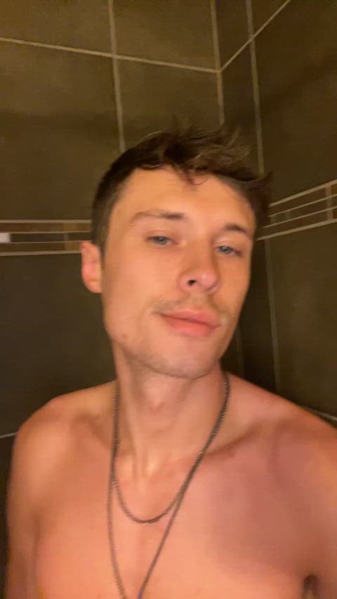 abs cumshot muscles shower tease teasing flexing gay gay-muscle onlyfans-creators