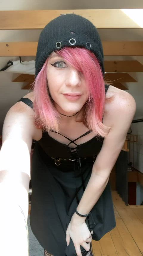 alt alternative ass egirl emo fishnet goth pink tits trans underwear pink hair clip