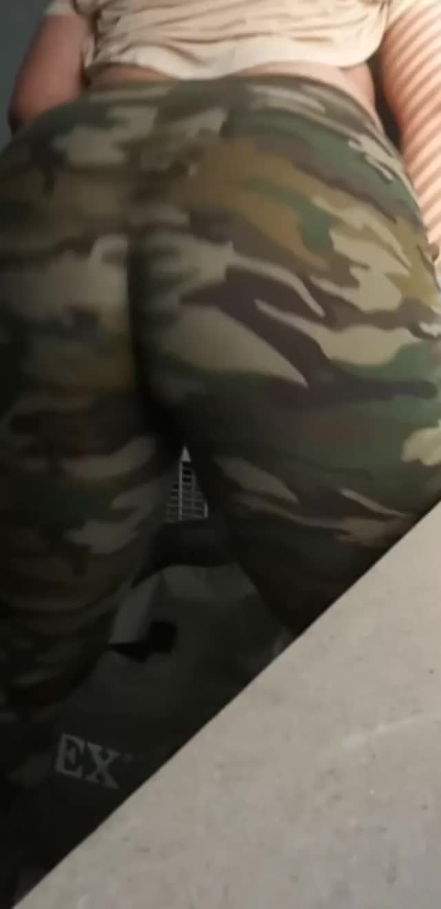 xl bouncy booty