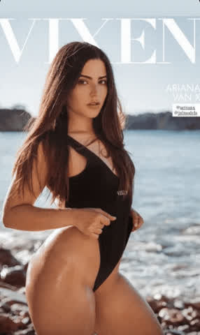 Ariana Van Ass Babes clip
