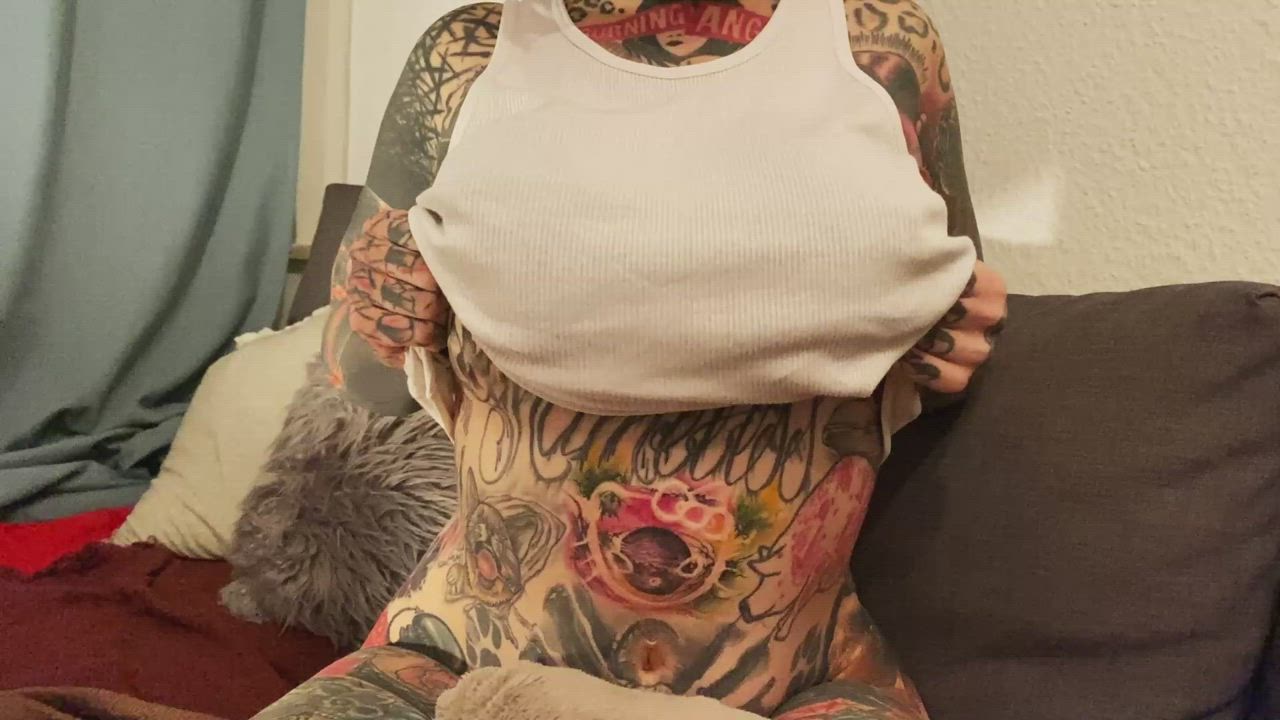 Kinky Tattoo Titty Drop clip