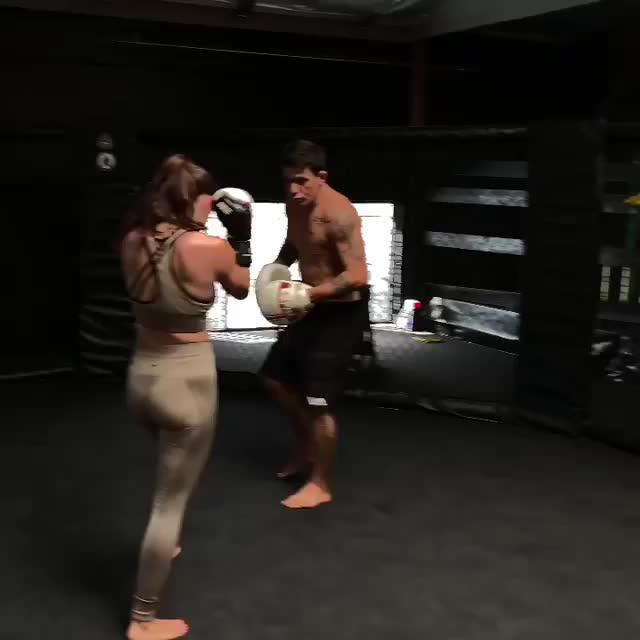 mackenziedern B2PIrSFDU p